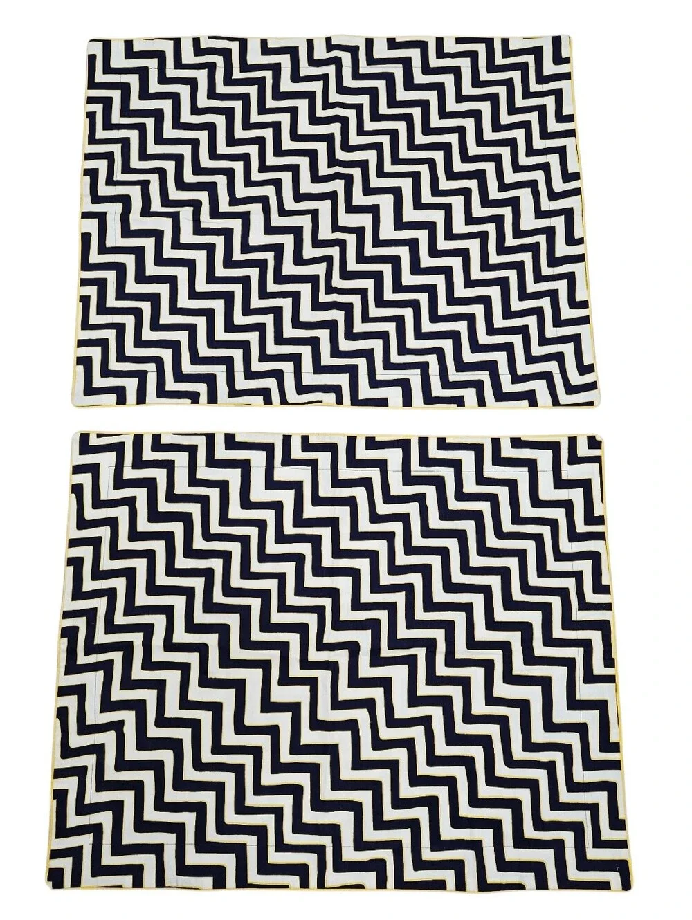 Tommy Hilfiger Sierra Azul Blue White Yellow Zigzag STD Pillow Shams Cotton Set